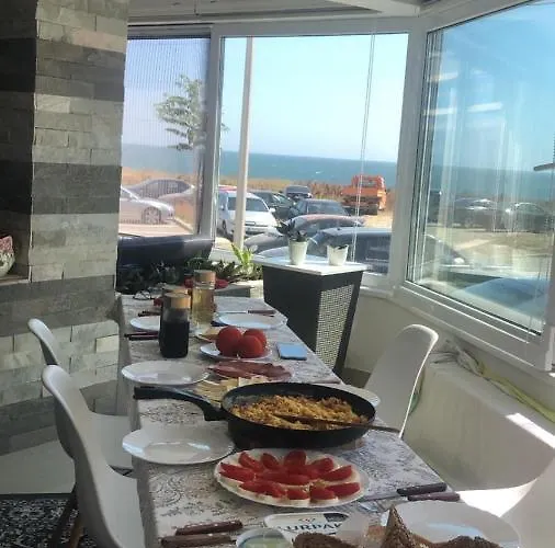 ホームステイ Ozana コンスタンツァ