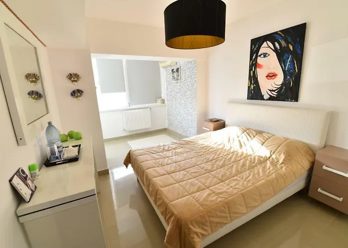 ホームステイ Ozana