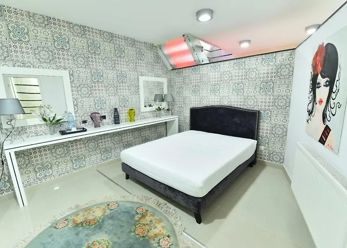 Ozana ホームステイ コンスタンツァ