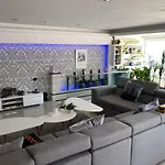 Проживание в семье Ozana *