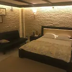 Проживание в семье Ozana Констанца